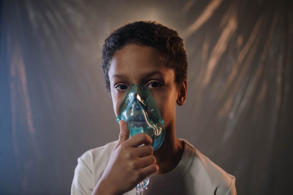 Asthma-causing factors from inside and outside the home affect us all differently.